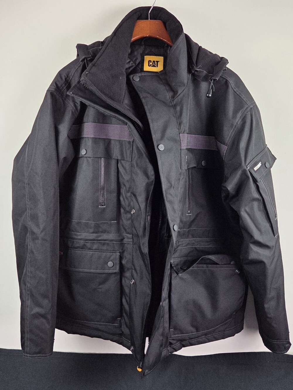 CAT Workwear Heavy Insulated Parka Coat Mens XL Black Multi Pocket Zip